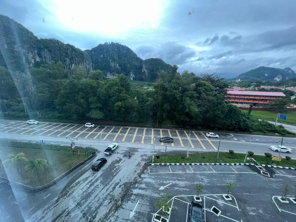 Hassma Studio Apartment At Kompleks Mutiara Gm Gua Musang Εξωτερικό φωτογραφία