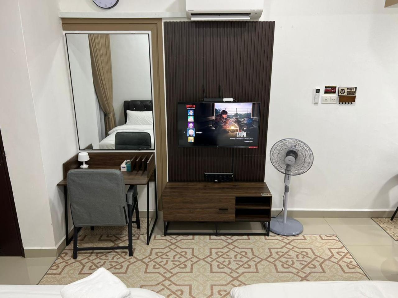 Hassma Studio Apartment At Kompleks Mutiara Gm Gua Musang Εξωτερικό φωτογραφία